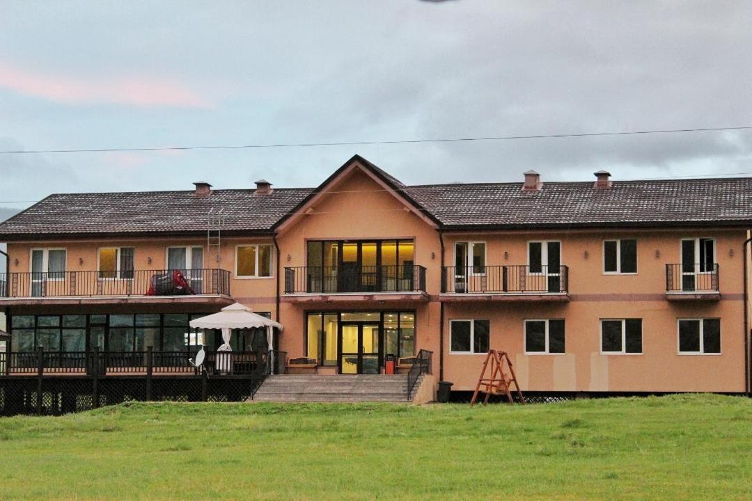 Takhi Resort Terelj Yoliin Hural Exterior photo